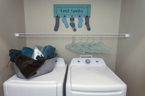 laundry room at Outlook Littleton Apartments