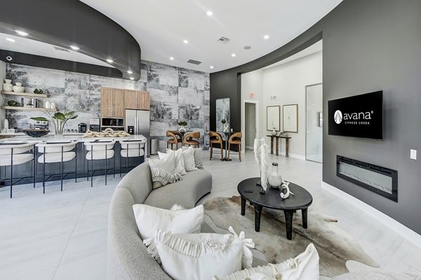 clubhouse t Avana Cypress Creek Apartments 