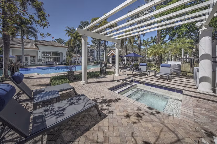 pool at Avana Cypress Creek Apartments 