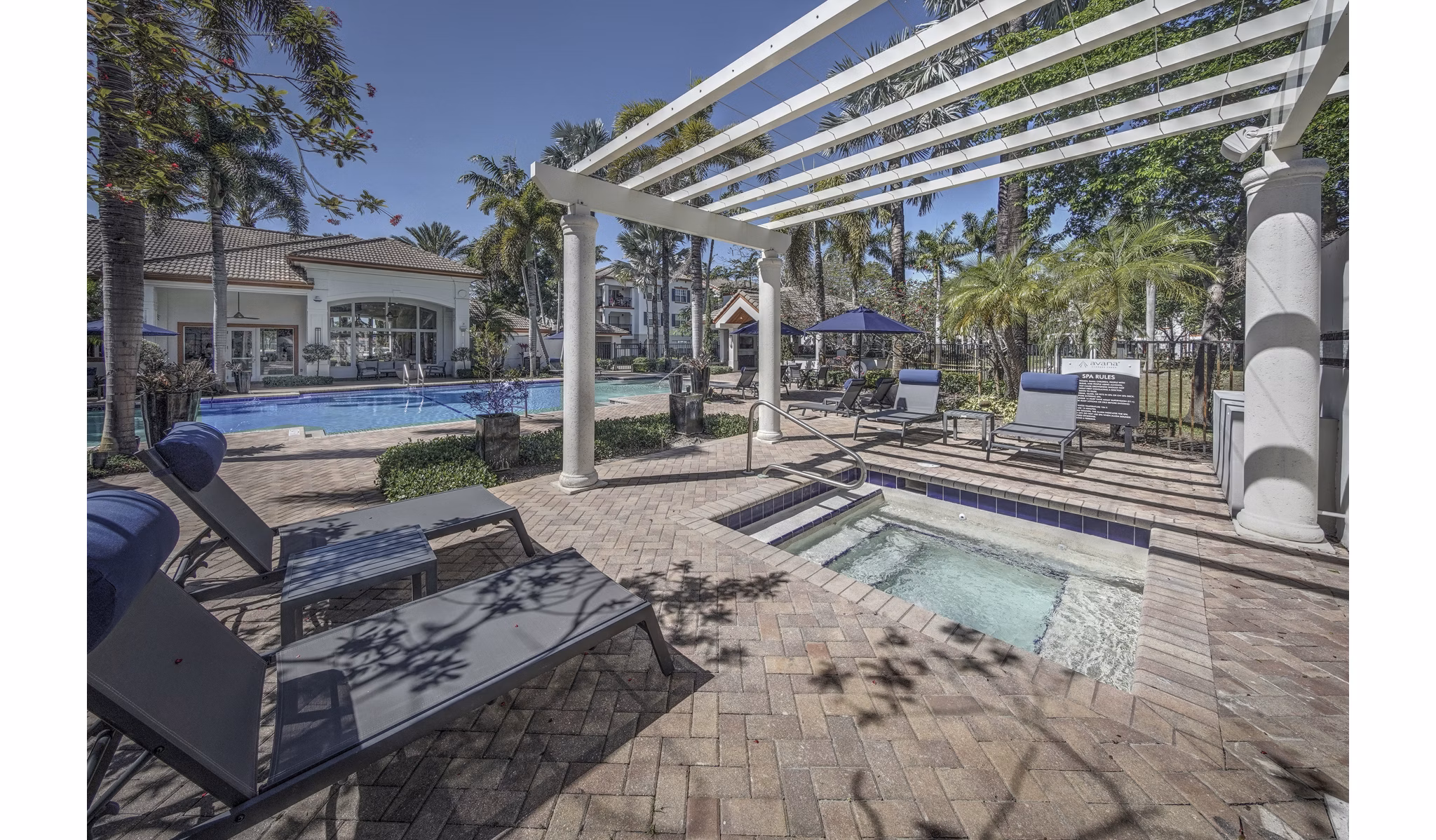 pool at Avana Cypress Creek Apartments 