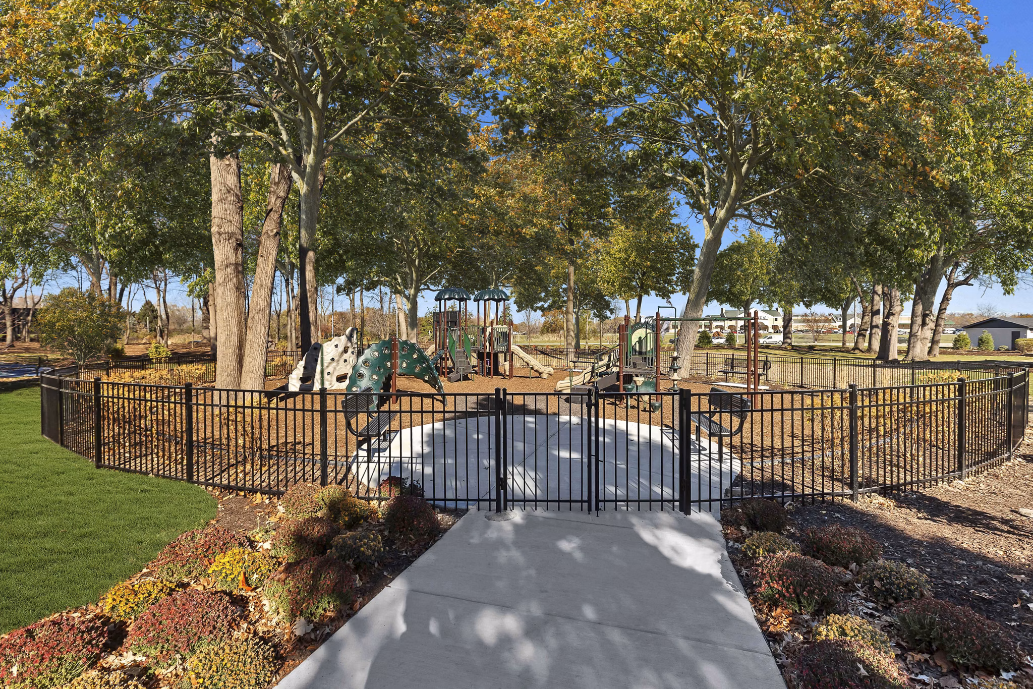 recreational area at Albion on Lake Cook Apartments 