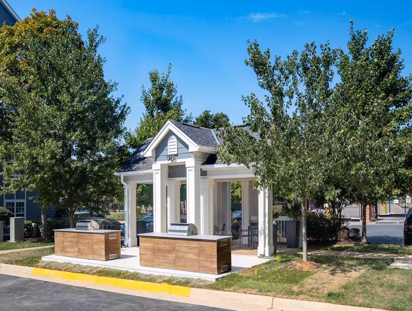 building at The Residences at Springfield Station Apartments