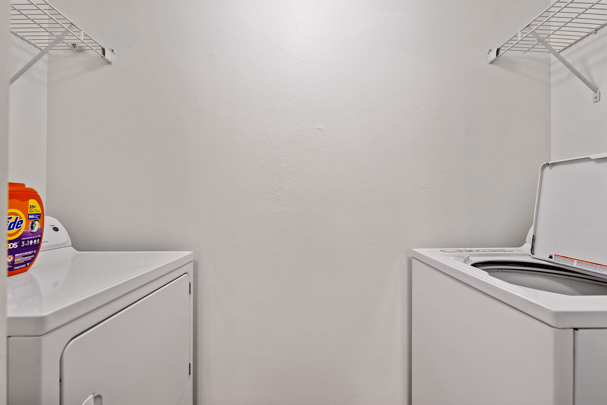 laundry room at Whitewater Park Apartments