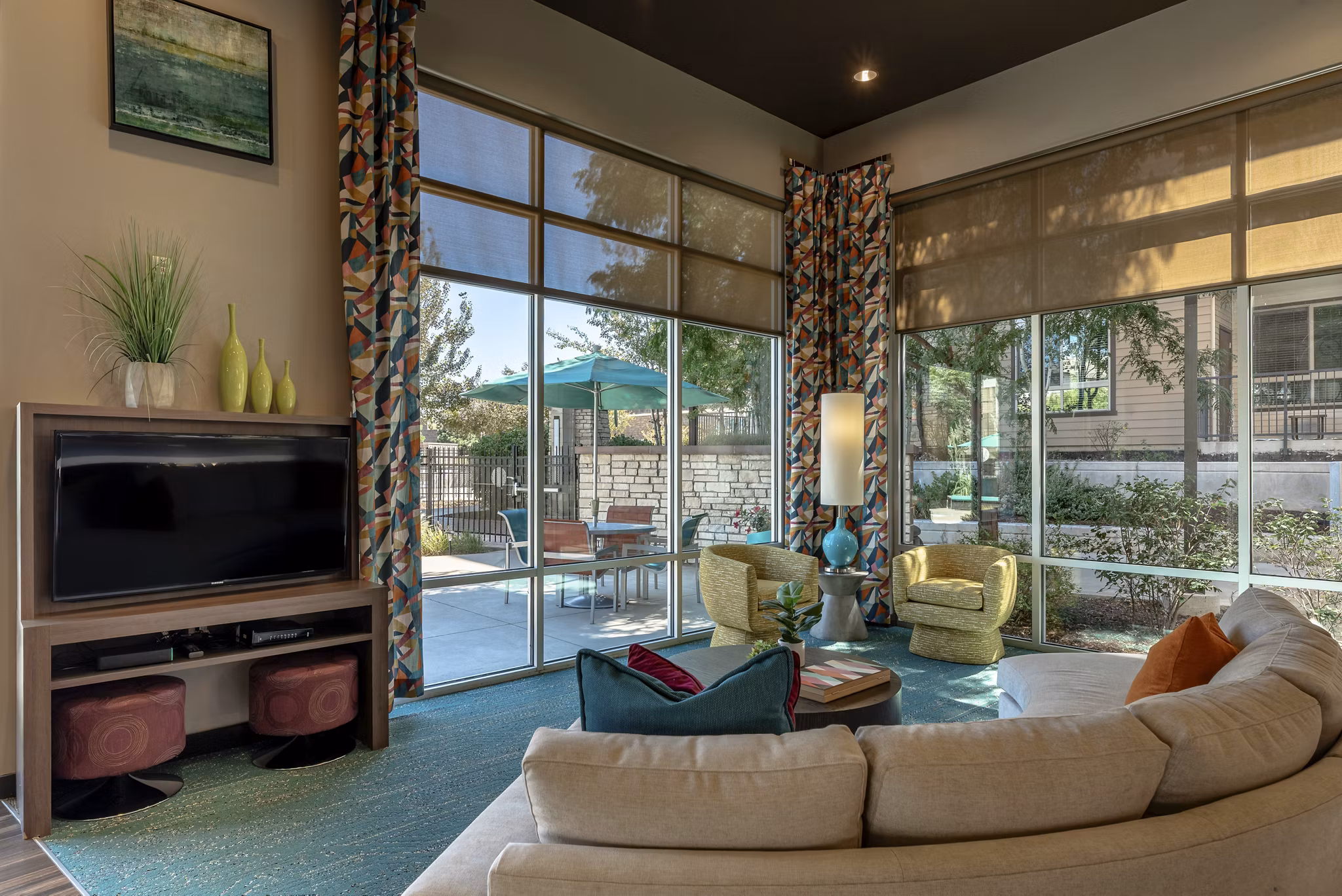 Clubhouse/Lobby at The View at Golden Ridge Apartments