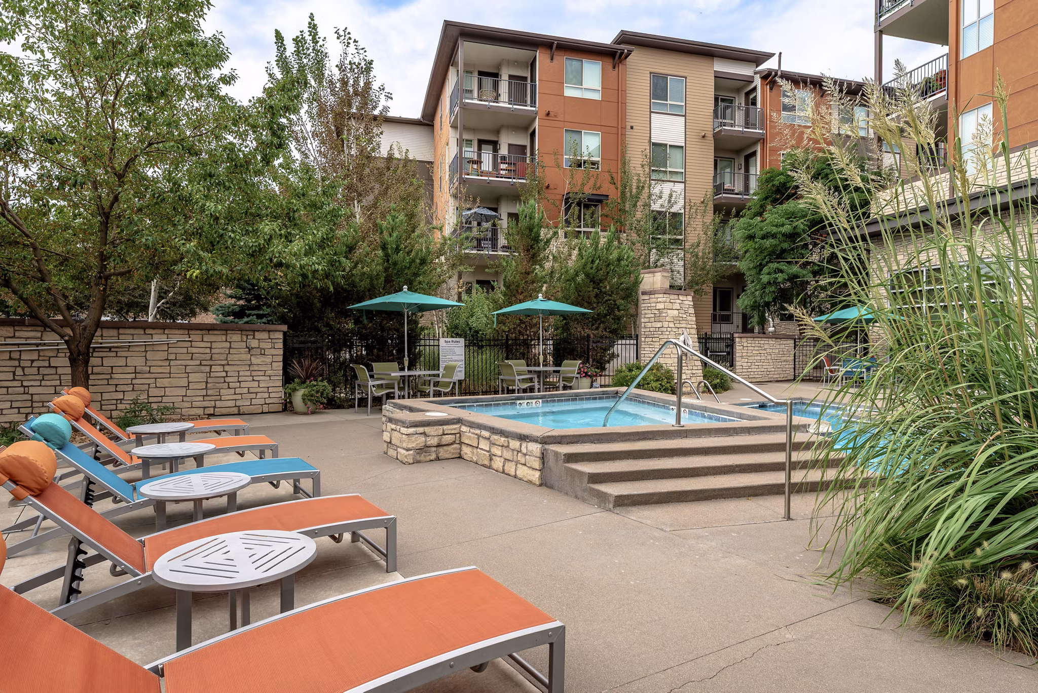 Pool at The View at Golden Ridge Apartments