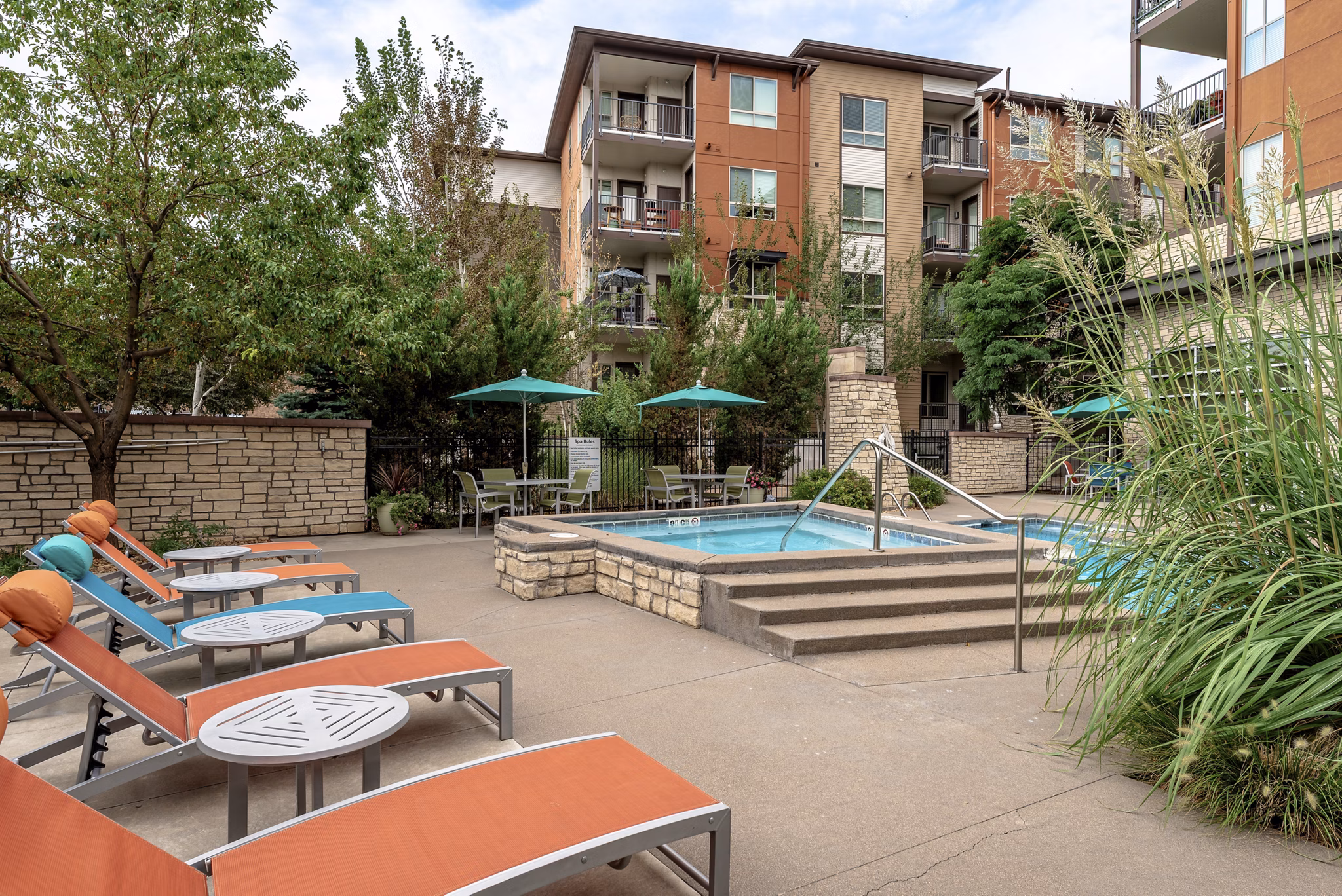 Pool at The View at Golden Ridge Apartments