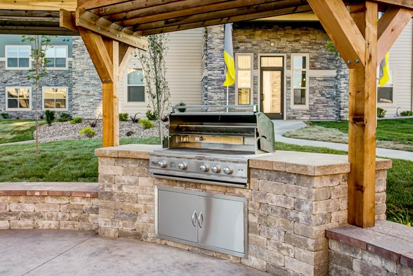 grill area at Fair Hills Apartments
