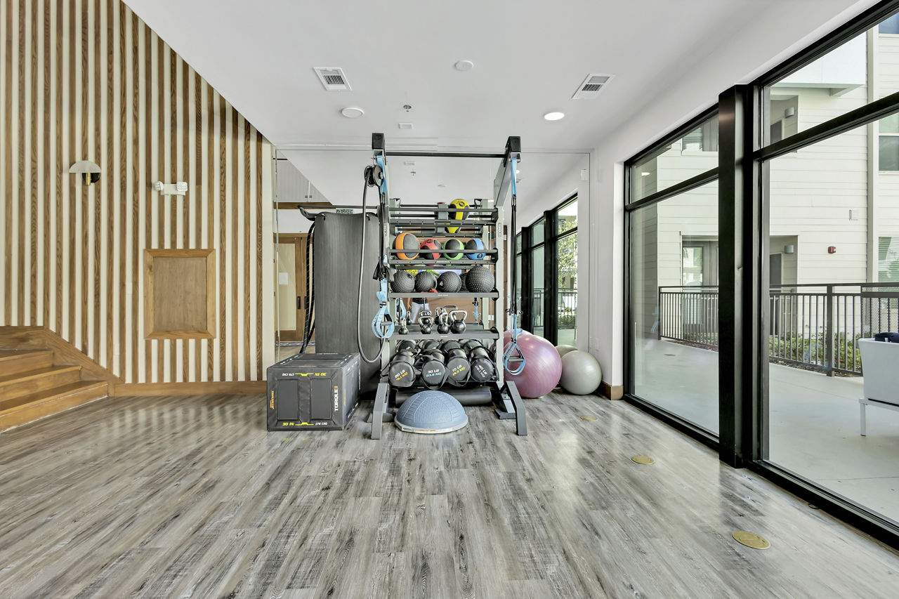 Gym at Oak Ellum (6 of 6)