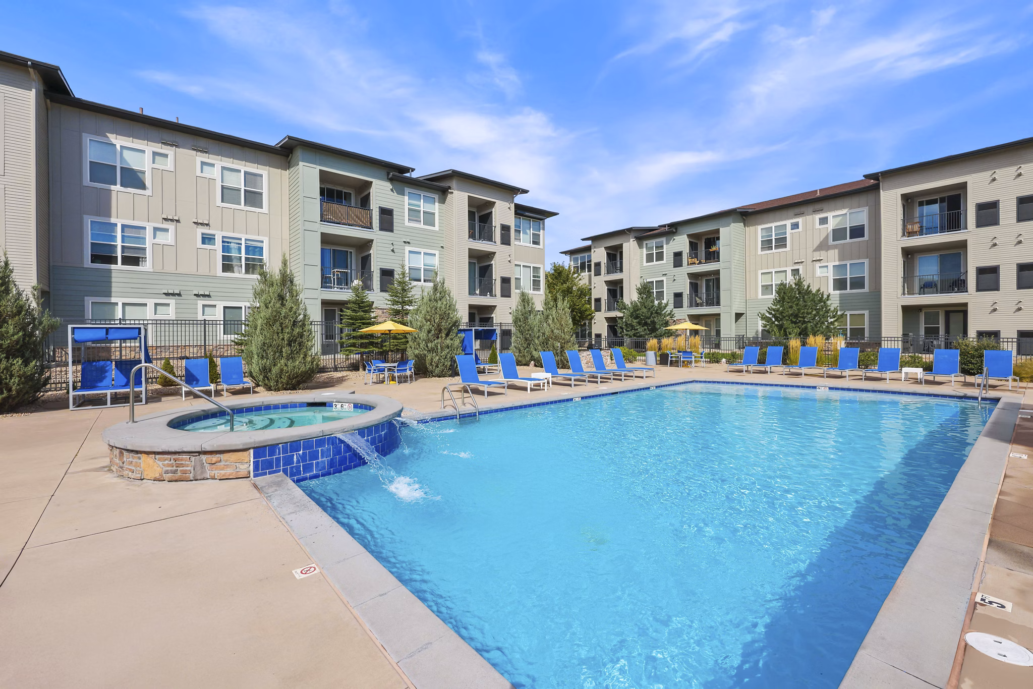 pool at Westlink at Oak Station Apartments