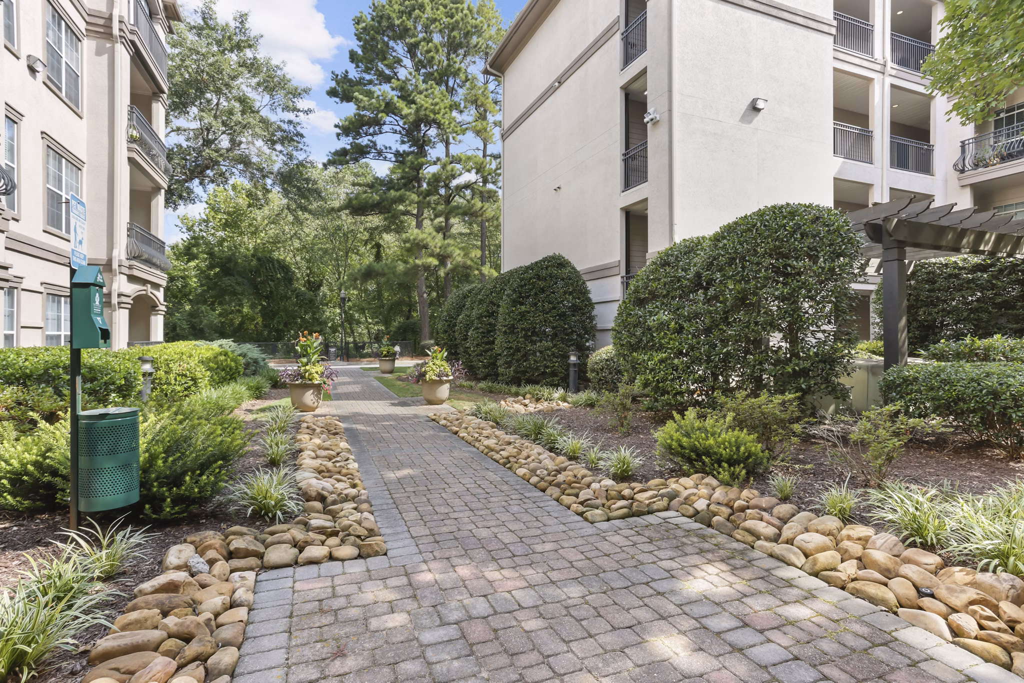 patio at Avana Uptown Apartments
