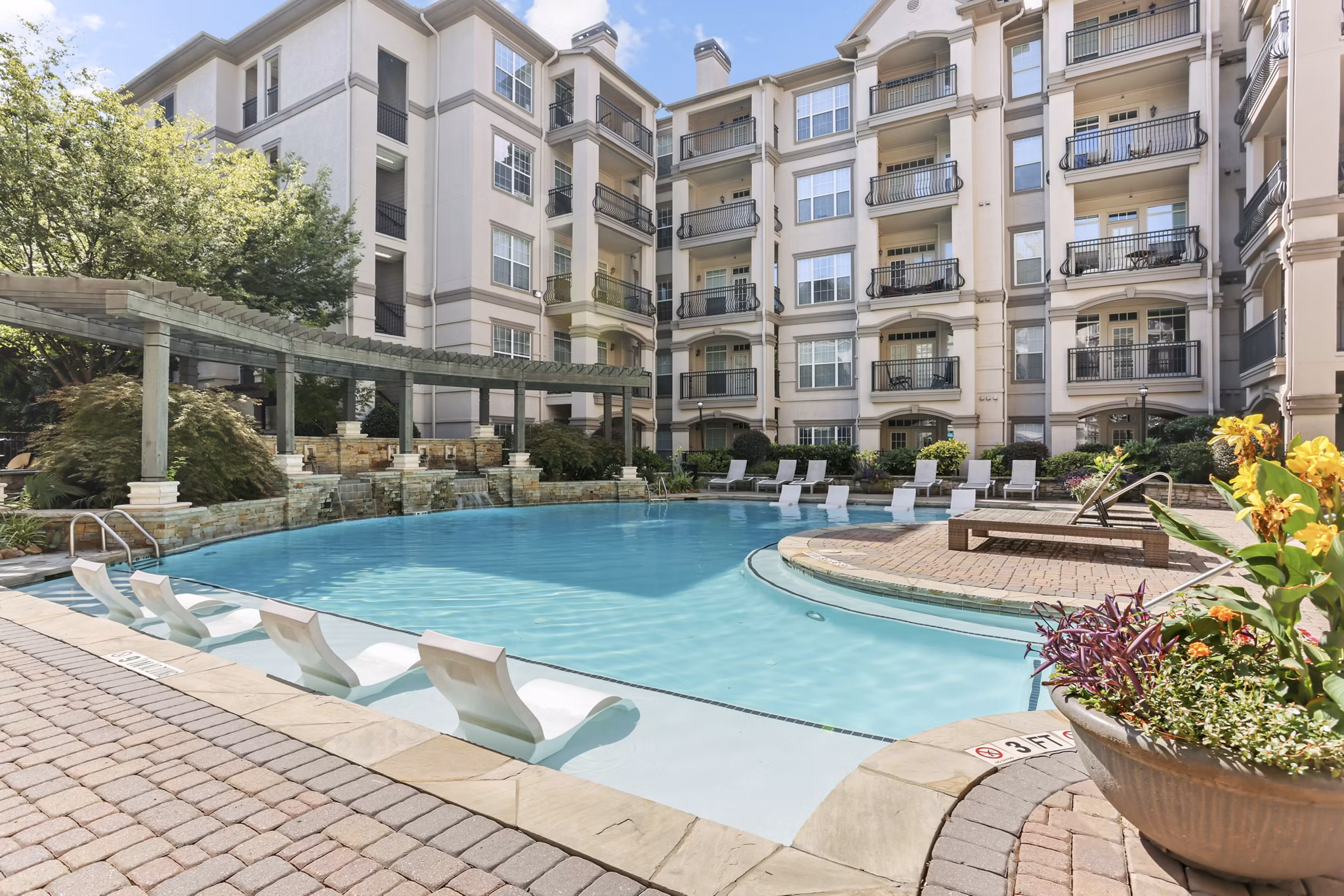 Property images of Avana Uptown Apartments