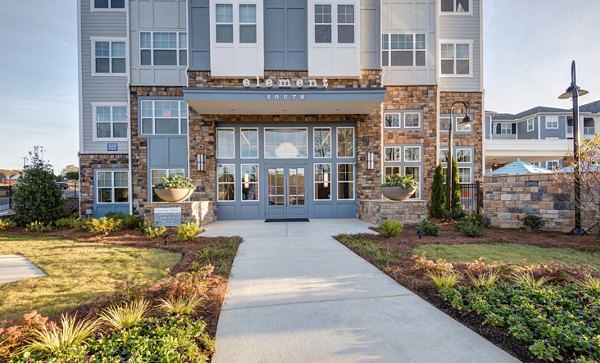 Element Ballantyne: Modern luxury apartment in Charlotte