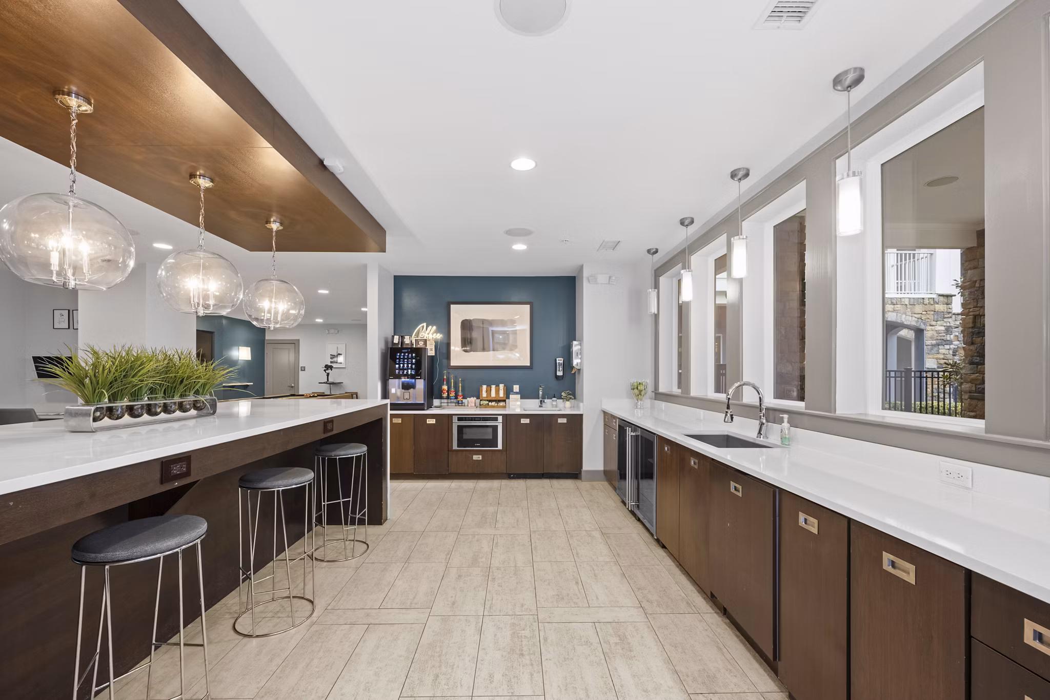 clubhouse at Element Ballantyne Apartments