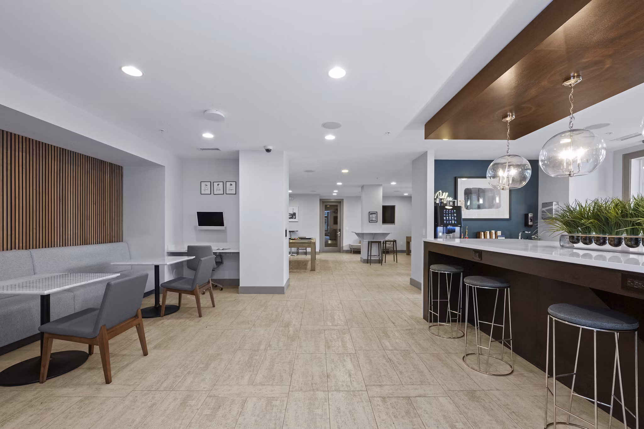 clubhouse at Element Ballantyne Apartments