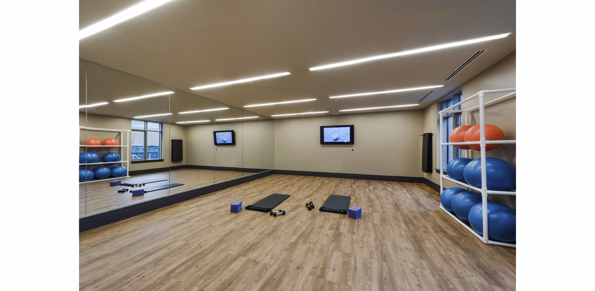 Pallas at Pike & Rose: Luxury high-rise apartments with modern design in North Bethesda