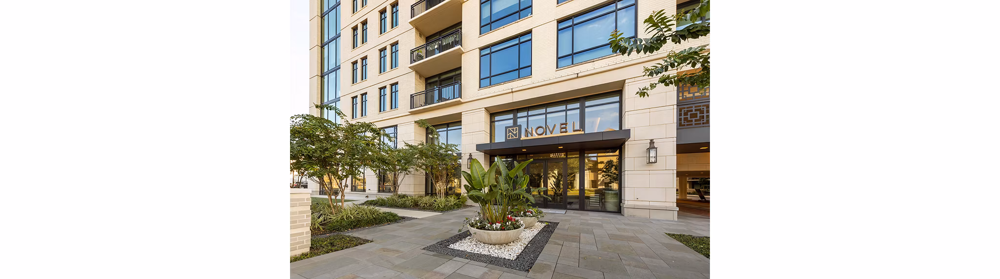 exterior at Novel River Oaks Apartments 