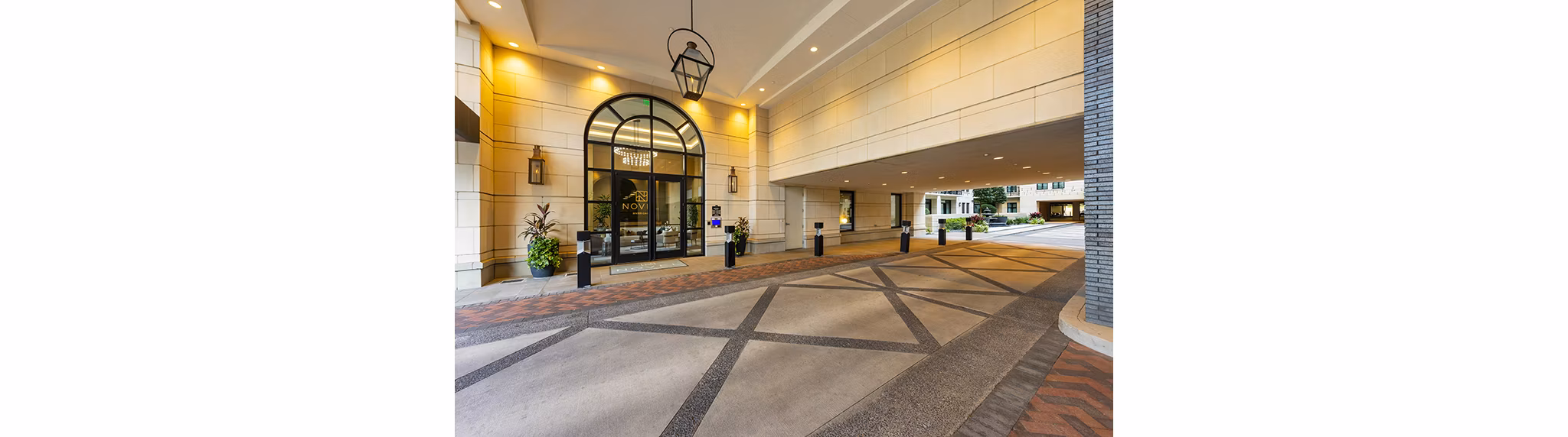 exterior at Novel River Oaks Apartments 