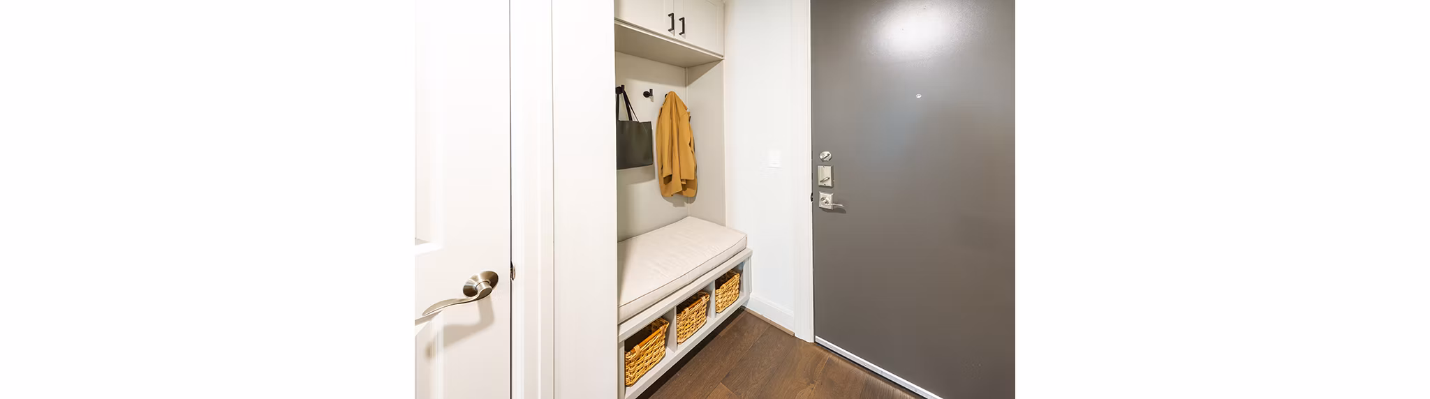 bedroom at Novel River Oaks Apartments 