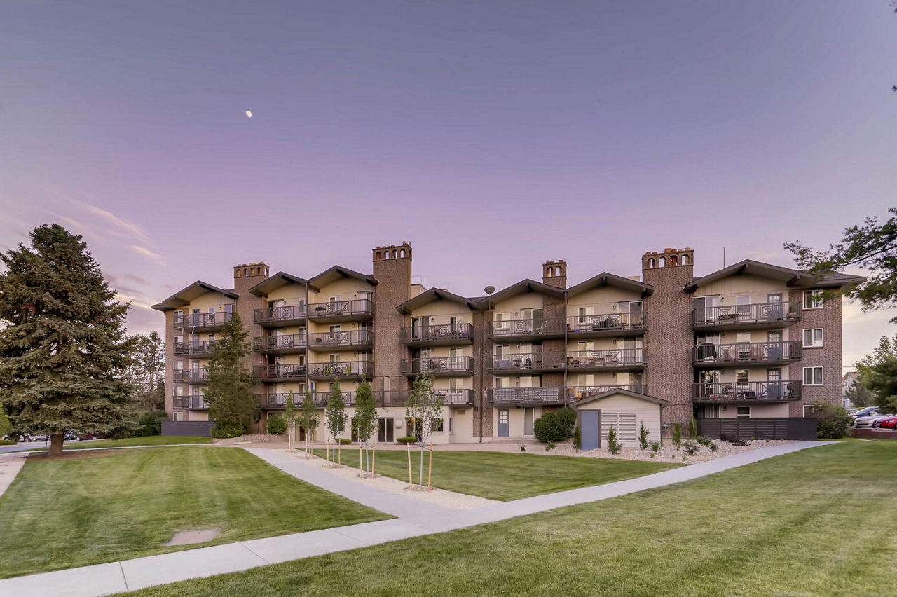 The Lodge Apartment Homes Denver Co 2 of 12