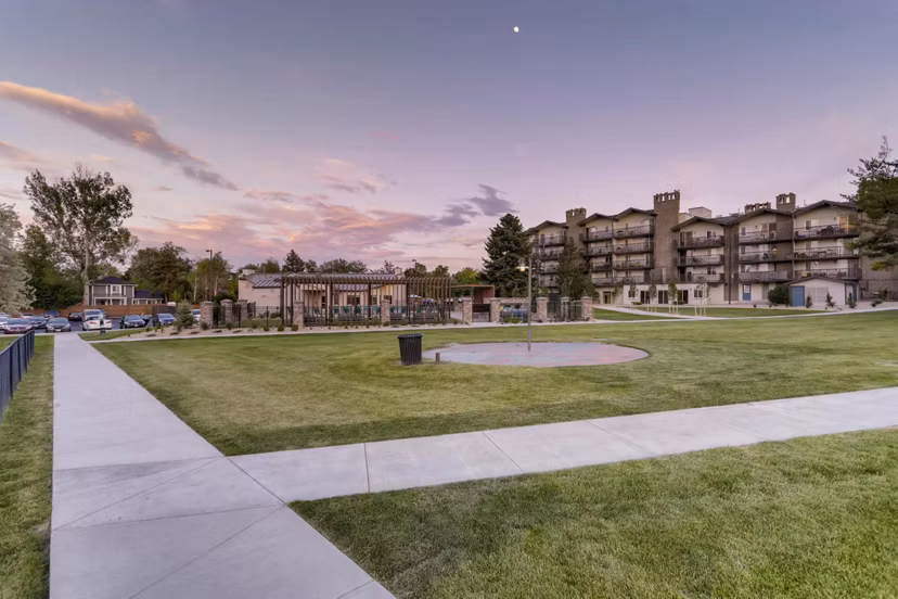 Park at The Lodge Apartment Homes: Elegant luxury apartments with lush landscapes and modern design, perfect for upscale living in a serene environment