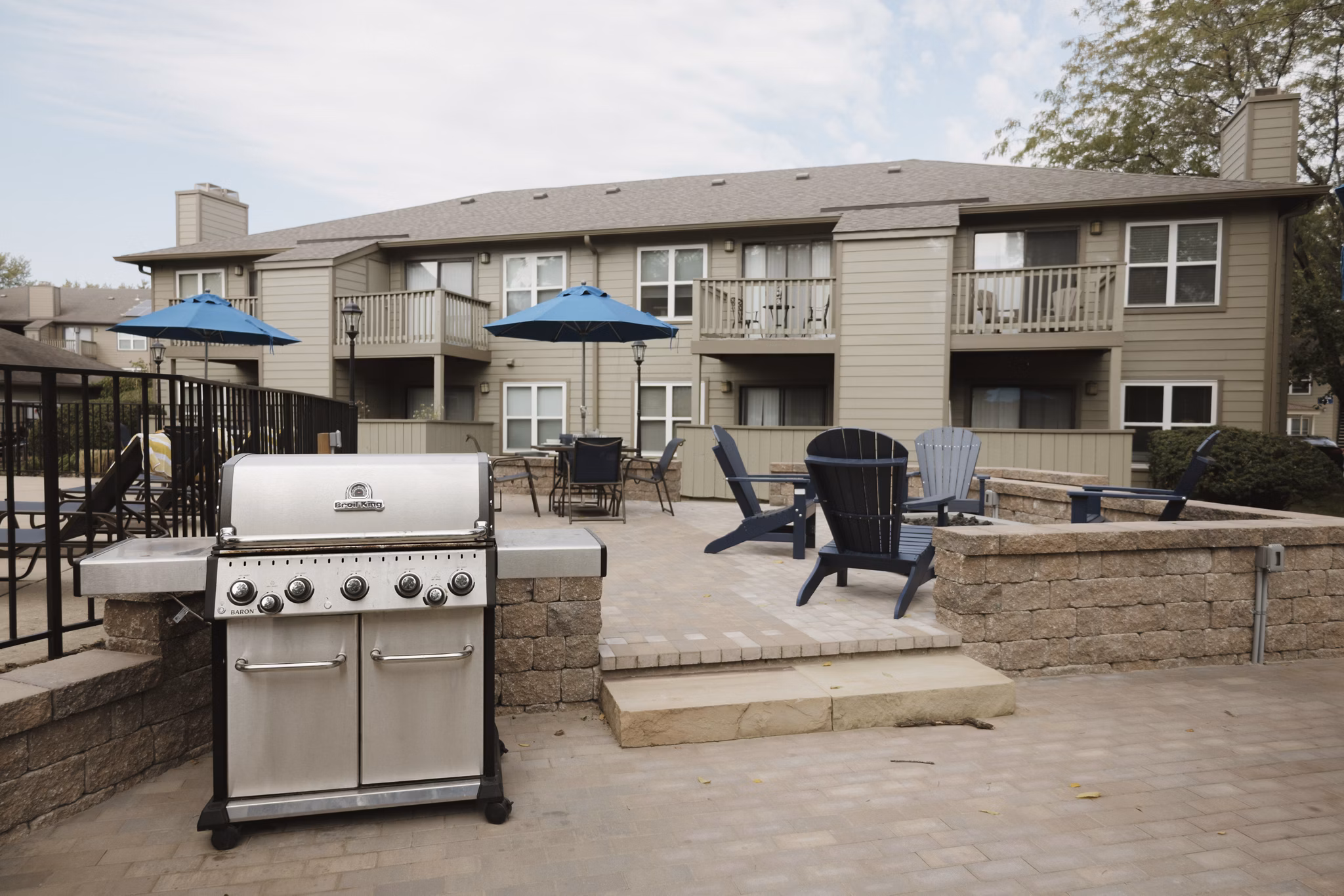 Patio at Sun River Apartments