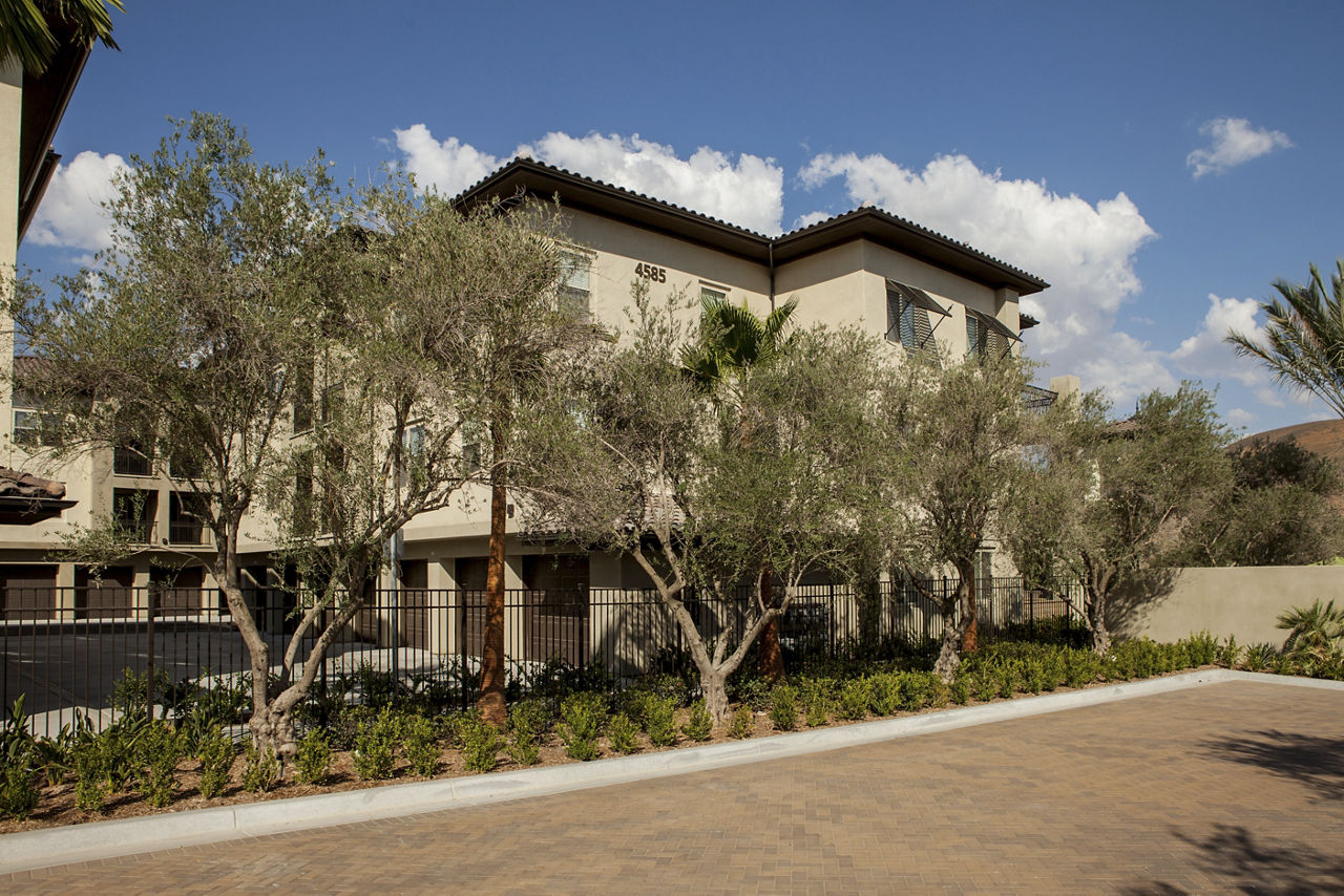 Encanto Apartments Corona Ca 4 of 12
