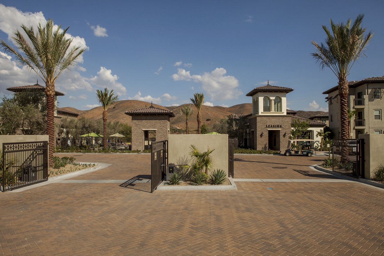 Encanto Apartments Corona Ca 6 of 12