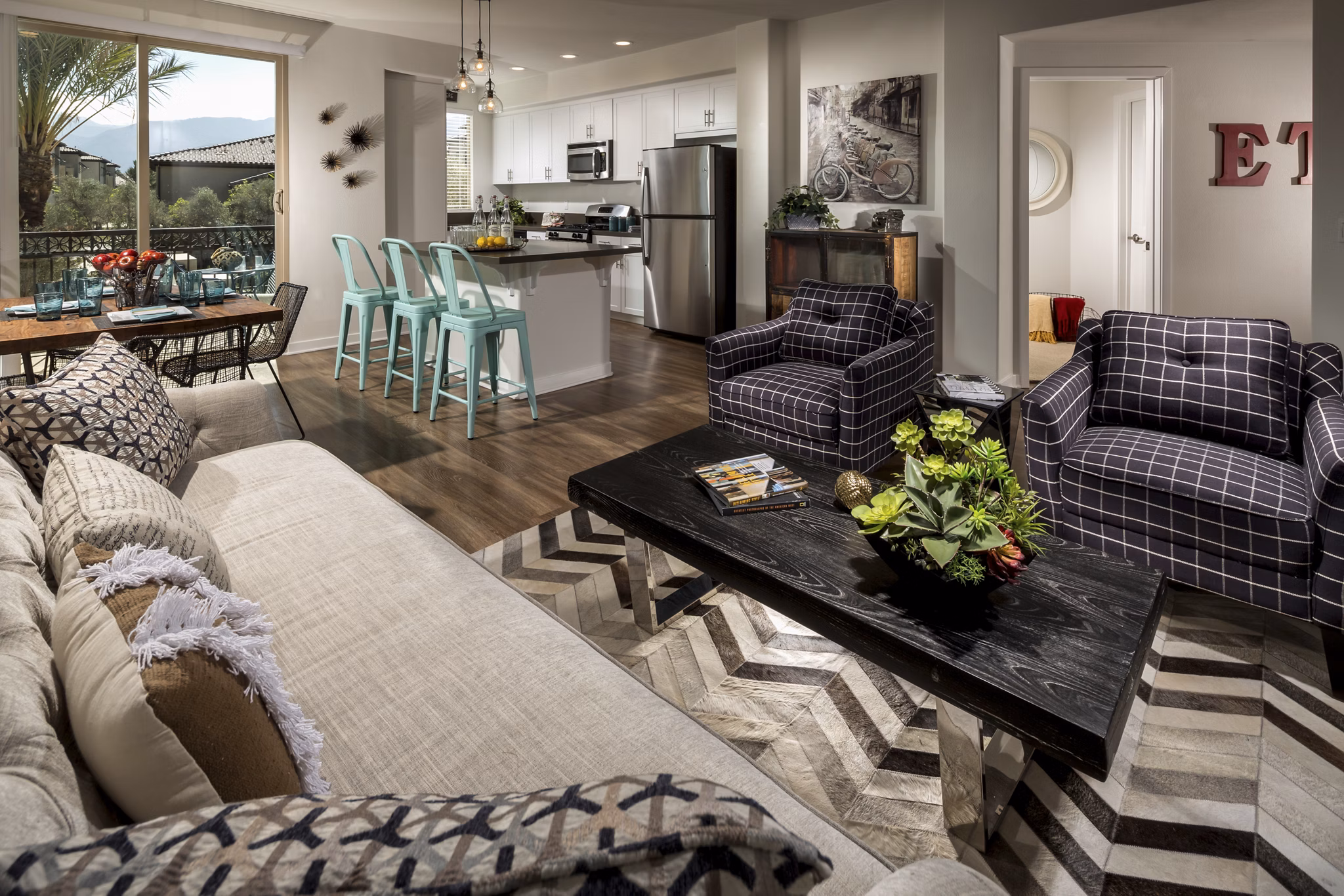 living room at Encanto Apartments