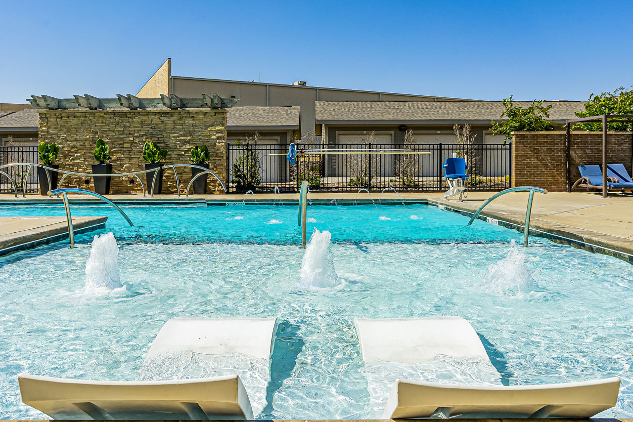 Pool at Album Quail Springs (3 of 5)