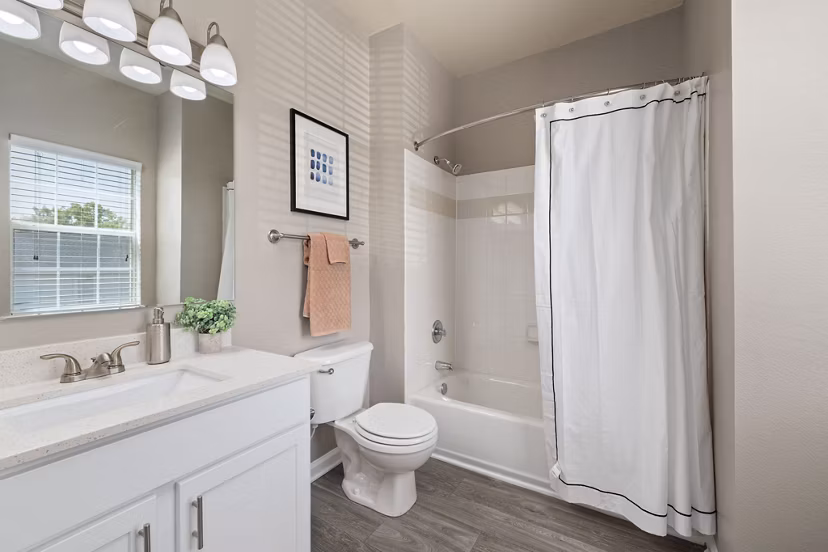 bathroom at Avana 55Twelve Apartments