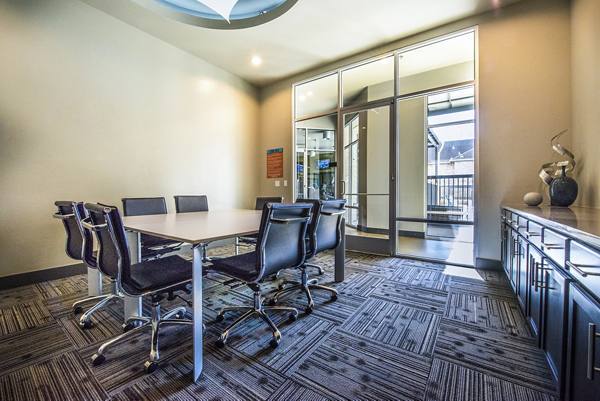 33 North Apartments - Student Living