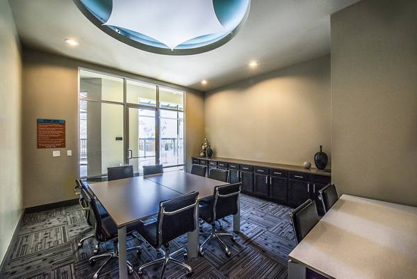 33 North Apartments - Student Living