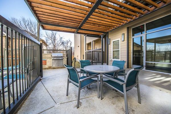 33 North Apartments - Student Living