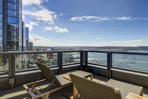 Luxury rooftop deck with cityscape views at Viktoria Apartments in downtown Seattle