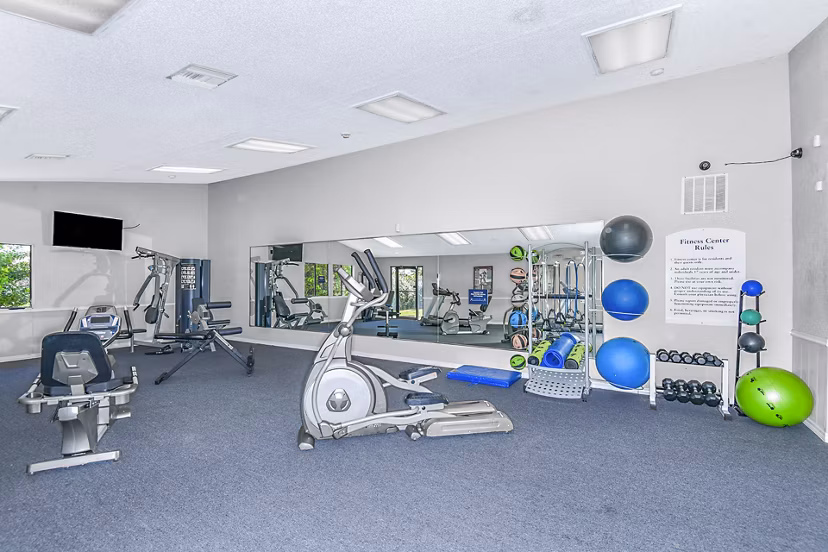 State-of-the-art fitness center with modern equipment at Lakeshore at Altamonte Springs Apartments