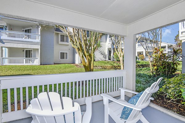 patio at Lakeshore at Altamonte Springs Apartments