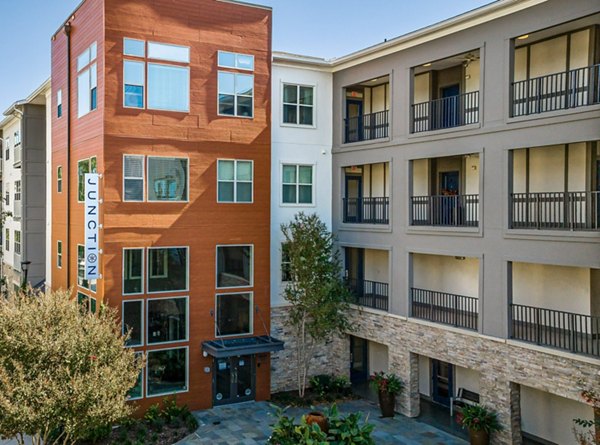 Junction Six Forks Apartments: Modern luxury apartments in prime location
