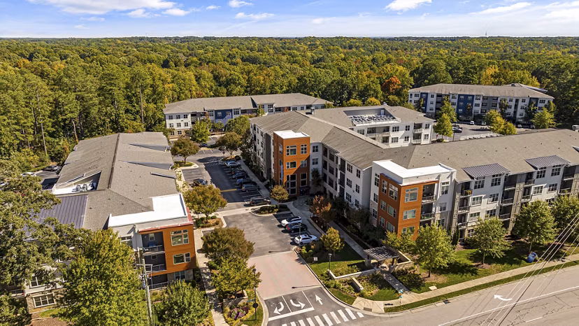 Modern view at Junction Six Forks luxury apartments in Raleigh
