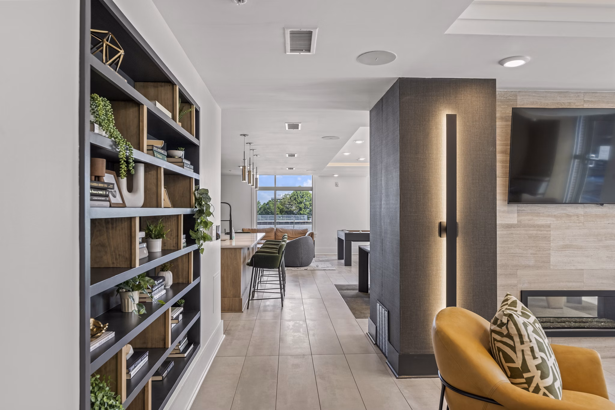 Clubhouse/Lobby at The Mint 425 Apartments