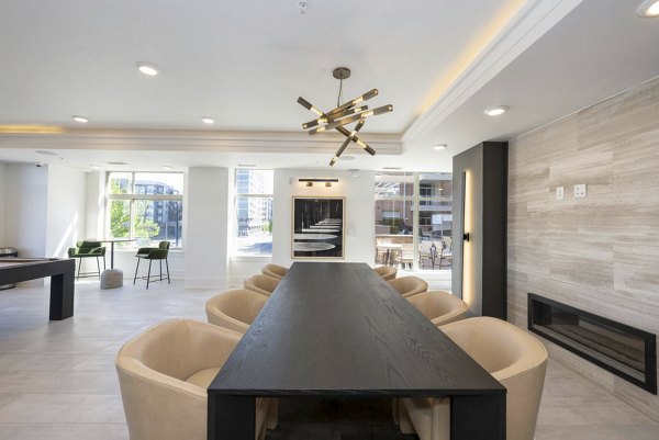 clubhouse at The Mint 425 Apartments