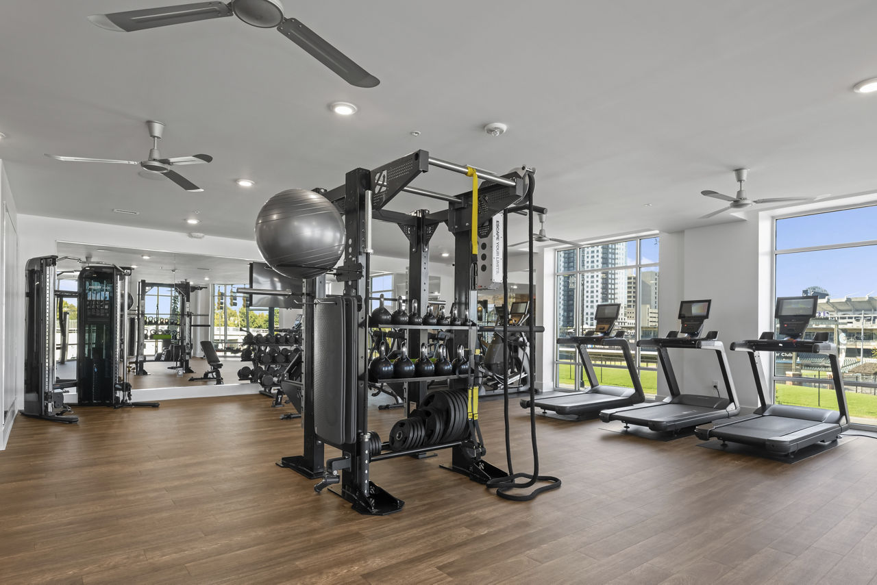 Gym at The Mint 425 Apartments (1 of 4)