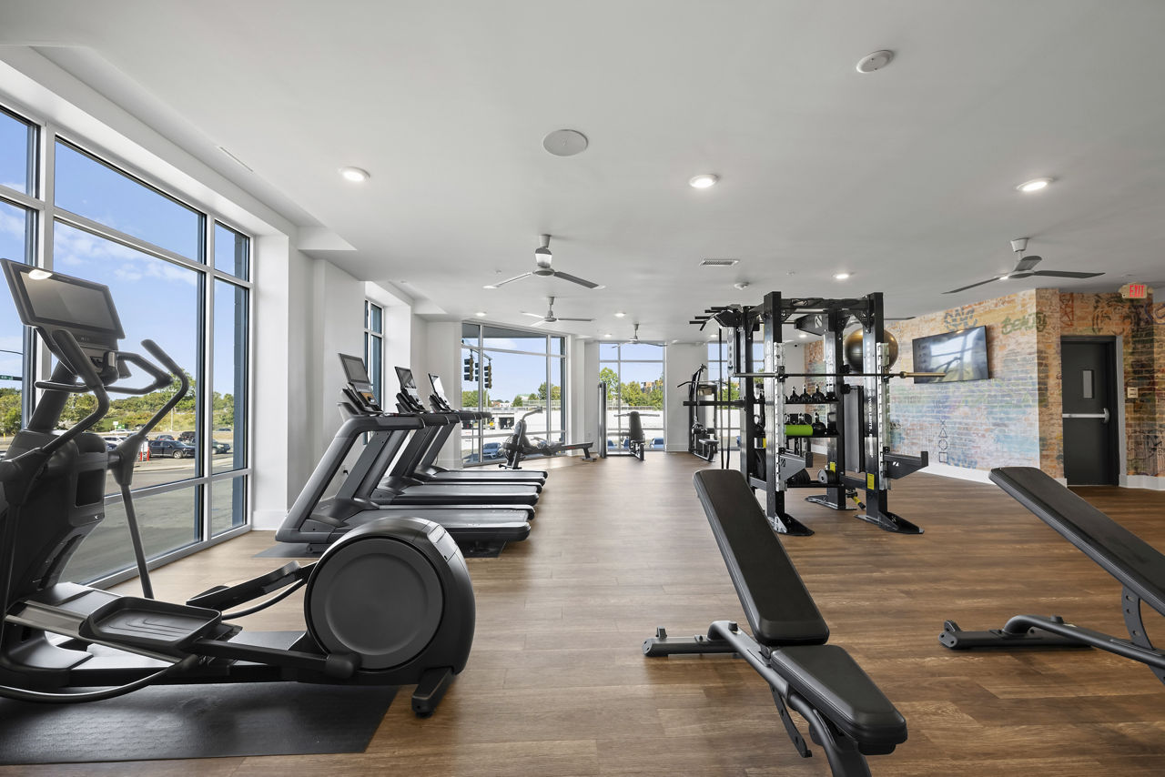 Gym at The Mint 425 Apartments (3 of 4)