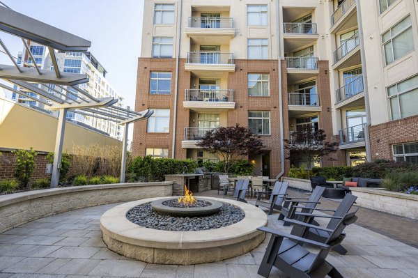 fire pit/patio at The Mint 425 Apartments