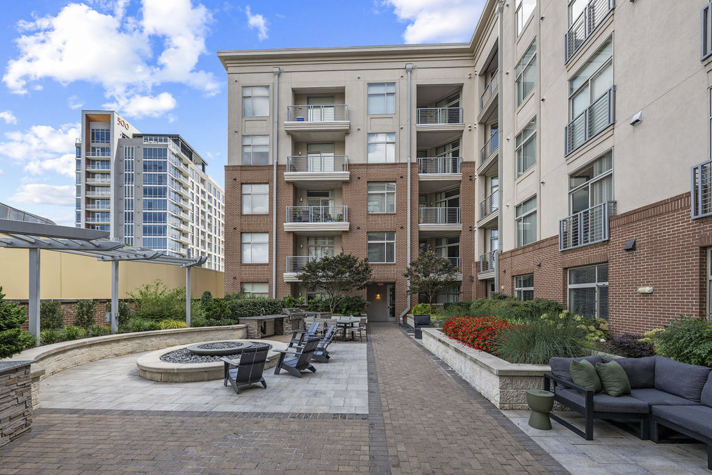 The Mint 425 Apartments Charlotte Nc 23 of 28