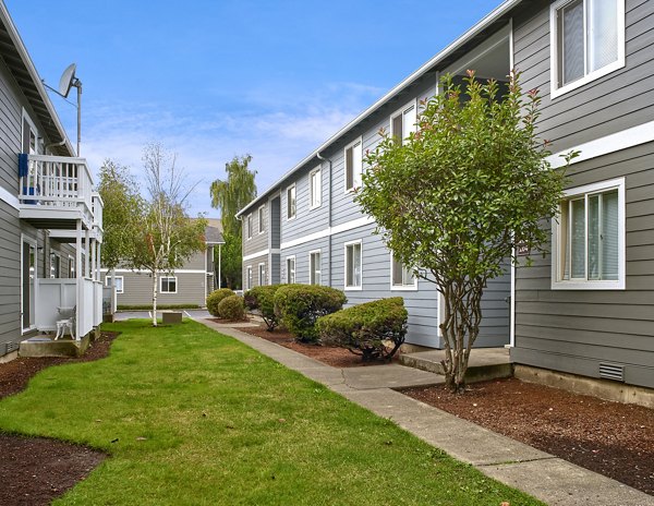 exterior at Irwin Park Apartments