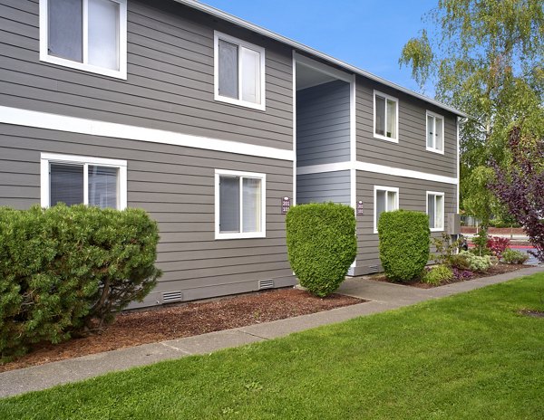 exterior at Irwin Park Apartments