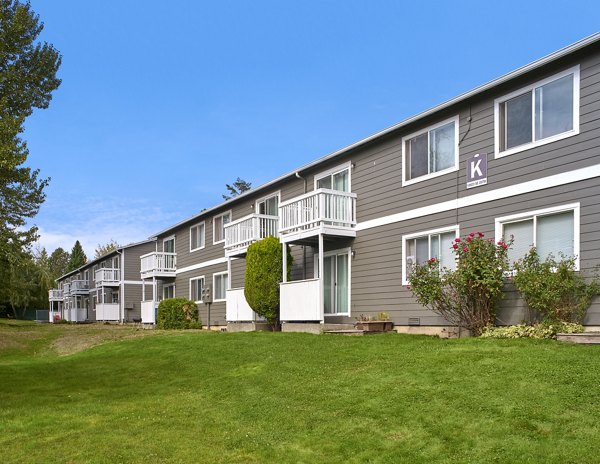 exterior at Irwin Park Apartments