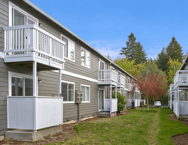 exterior at Irwin Park Apartments