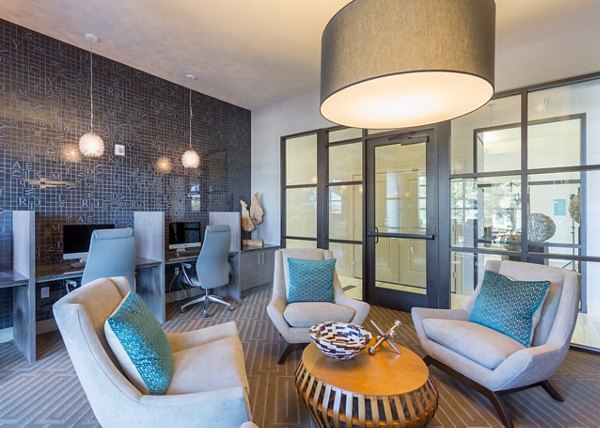 Clubhouse with modern amenities at Azul Lakeshore Apartments, perfect for luxury living and social gatherings in Austin
