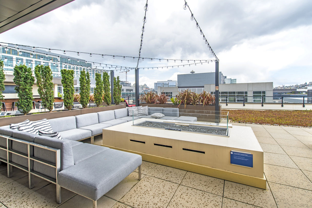 Roof deck at Radius (2 of 5)